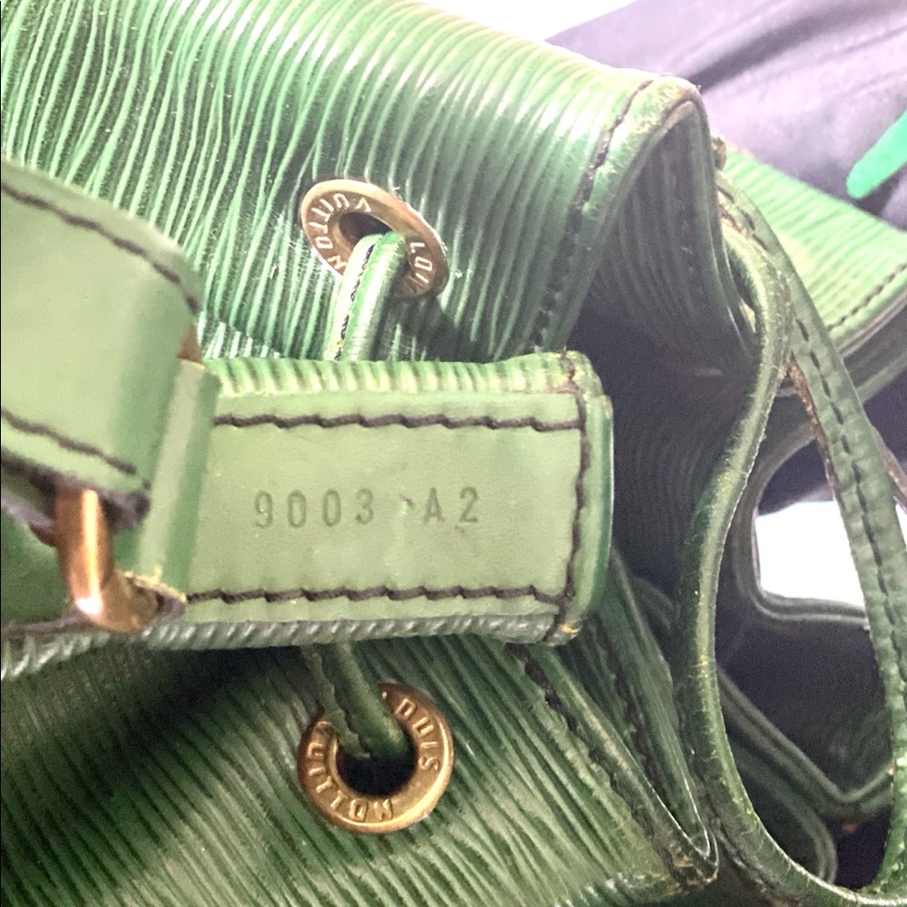 Louis Vuitton Noe - Picture 8 of 8